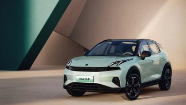 Lynk&Co 06: la nuova SUV ibrida di piccole dimensioni