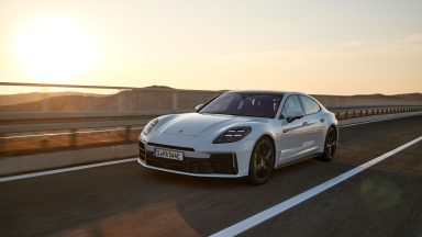 Porsche Panamera: le nuove versioni a propulsione ibrida