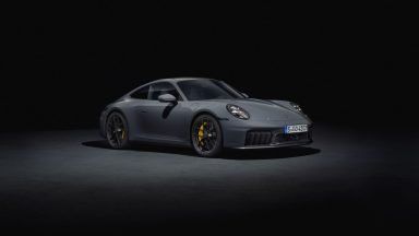 Porsche 911: la tecnologia ibrida T-Hybrid col restyling