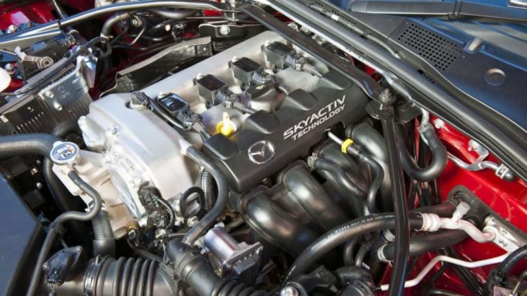 Foto del motore di Mazda MX-5 MX-5 1.5L Skyactiv-G 132cv ST Exceed