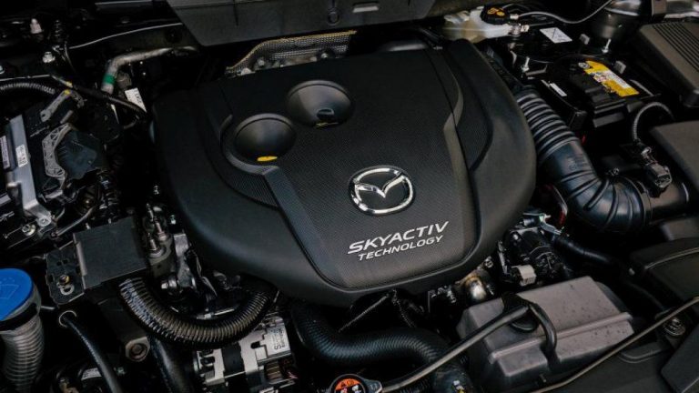 Foto del motore di Mazda CX-5 CX-5 2.0L 165cv AWD 6MT Exclusive