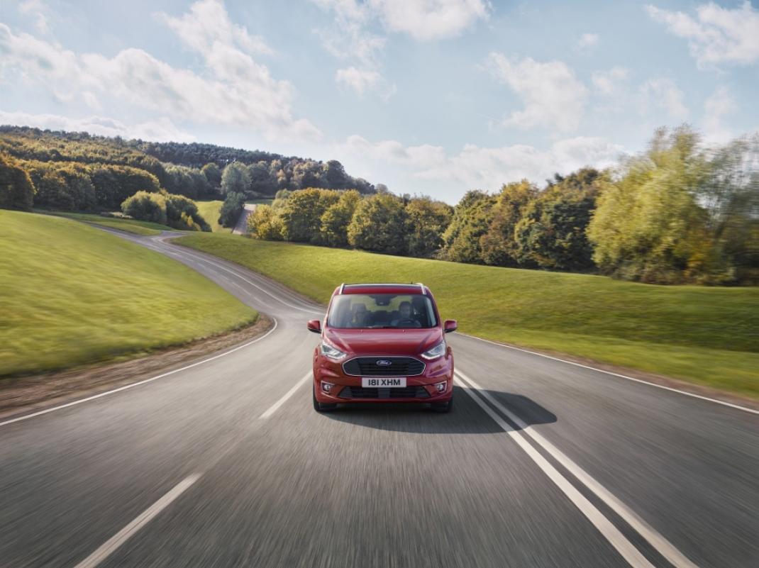 Ford  Tourneo Connect, foto degli esterni