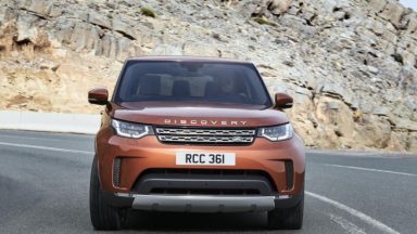 Land Rover Discovery: futuro da crossover anche elettrica