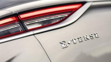 DS 3: il ritorno anche elettrico della utilitaria premium