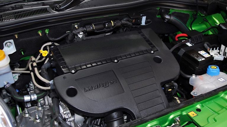 Foto del motore di FIAT Qubo 2020 Qubo 2020 1.4 8v 70cv Lounge Natural Power 2020