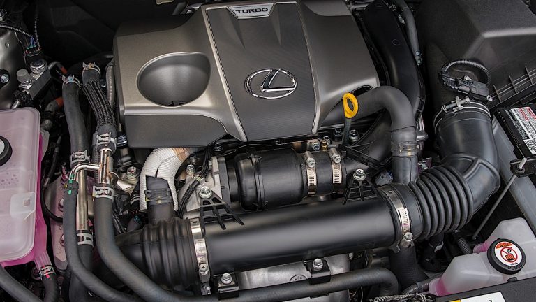 Foto del motore di Lexus NX Hybrid NX Hybrid Hybrid F Sport 4WD