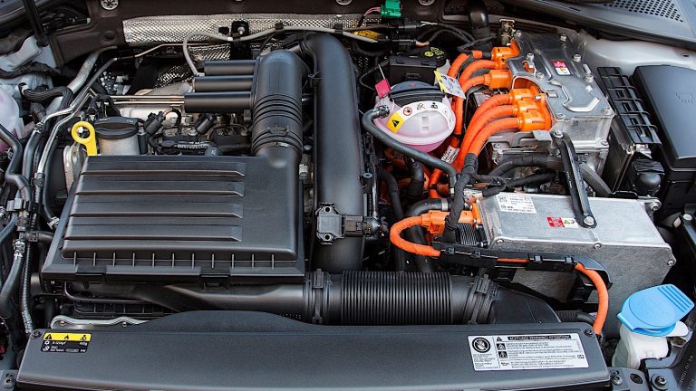 Foto del motore di Volkswagen Golf GT